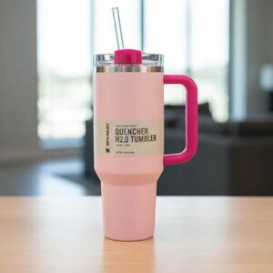 Stanley 40oz Quencher H2.0 Tumber in Cherry Blossom Pink and Light Pink